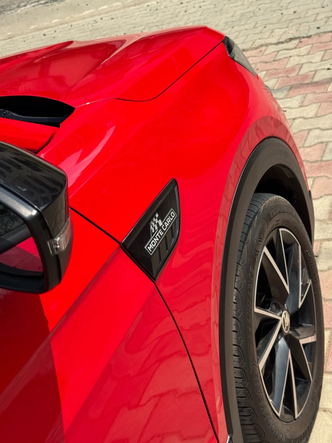 
								Skoda Kushaq Monte Carlo Edition full									